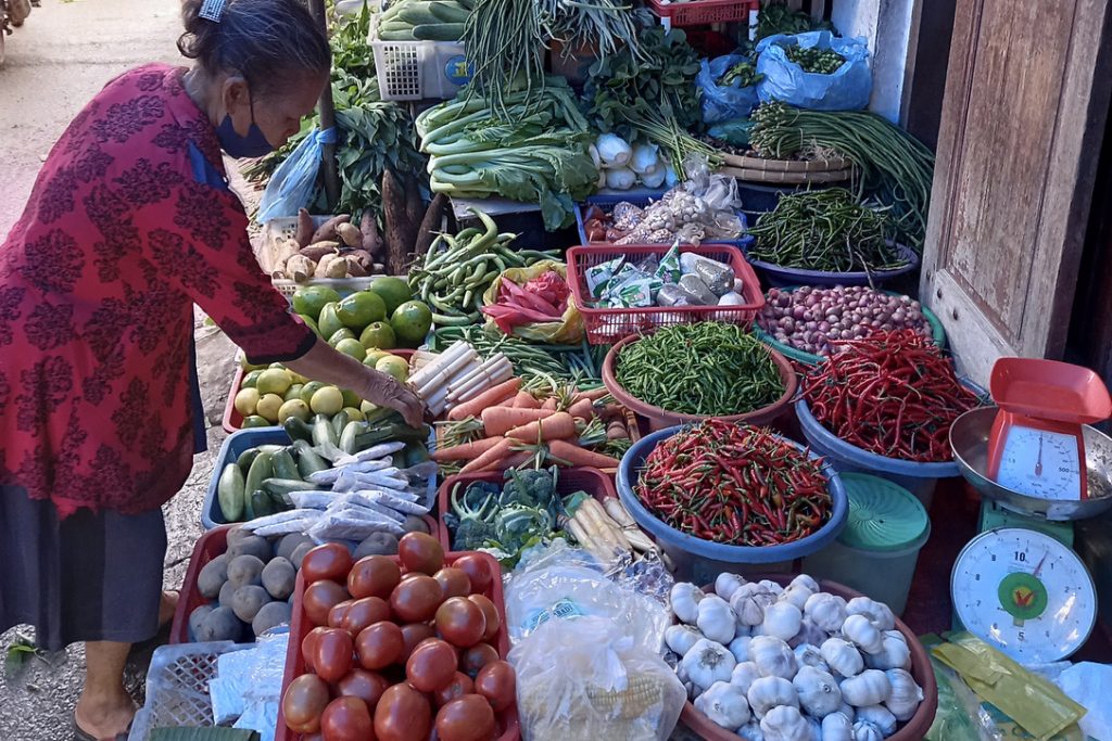 Pasar di Balige - Ita Siregar